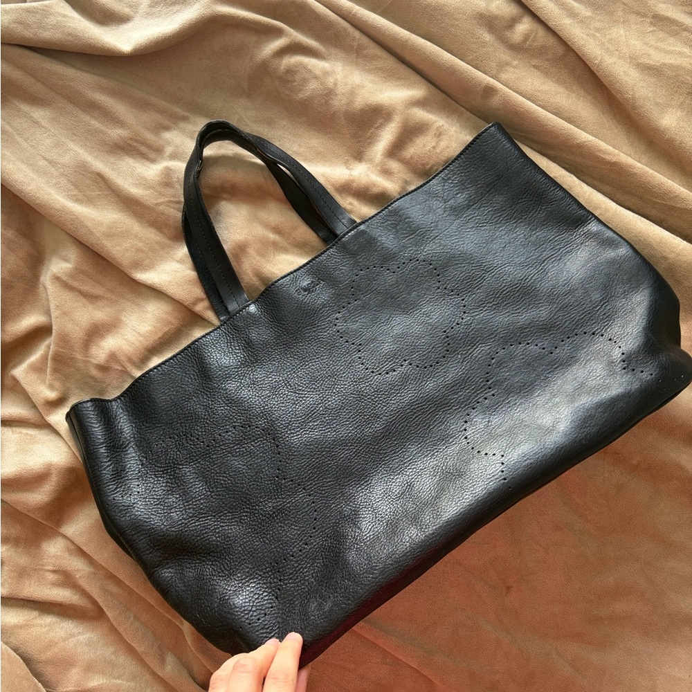 FURLA Floral Etched Wide Handbag Tote - Picture 3 of 7
